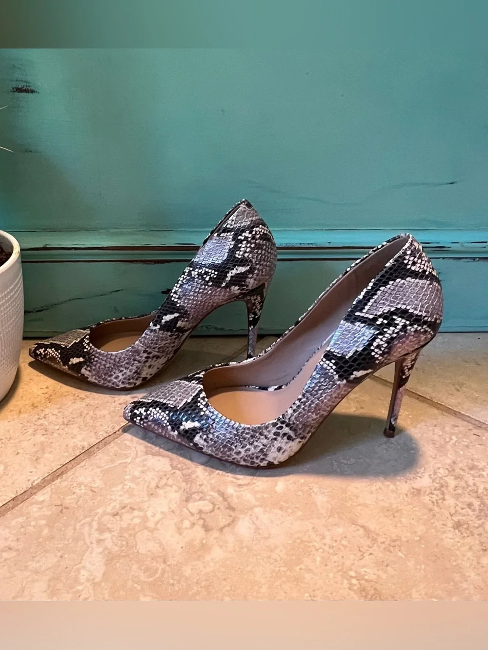 Aldo Iridescent Snake Print Pointed Toe Pumps w/ Stiletto Heel Women’s Size 8